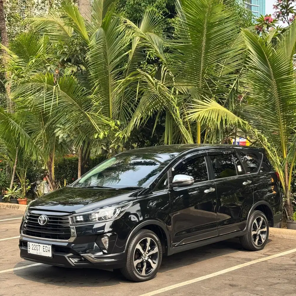 Istimewa Innova Venturer Diesel 2021 AT