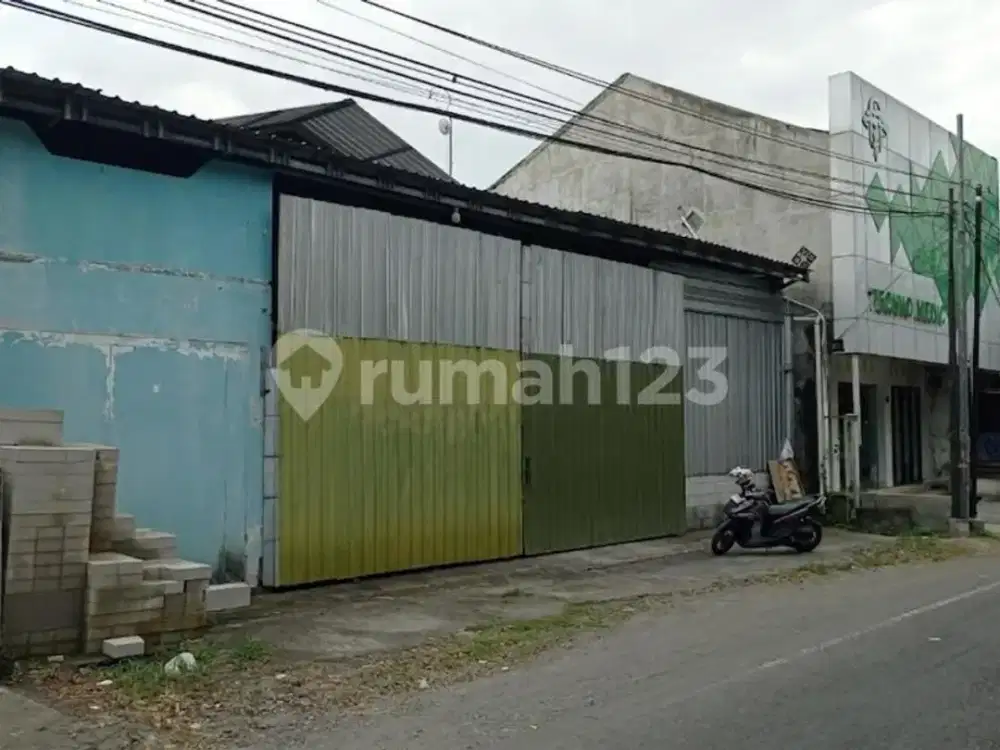 Gudang Siap Pakai Strategis Dekat Ringroad Selatan Bantul