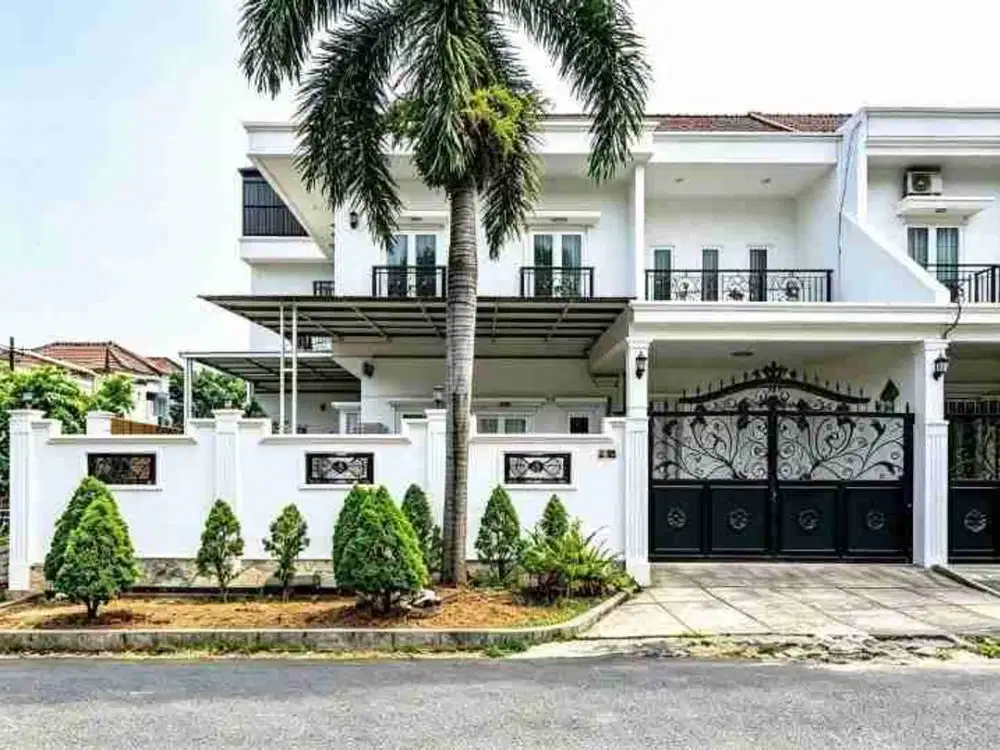 MEWAH, HOOK, SWIMMING POOL, RUMAH JOGLO KEMBANGAN JAKARTA BARAT