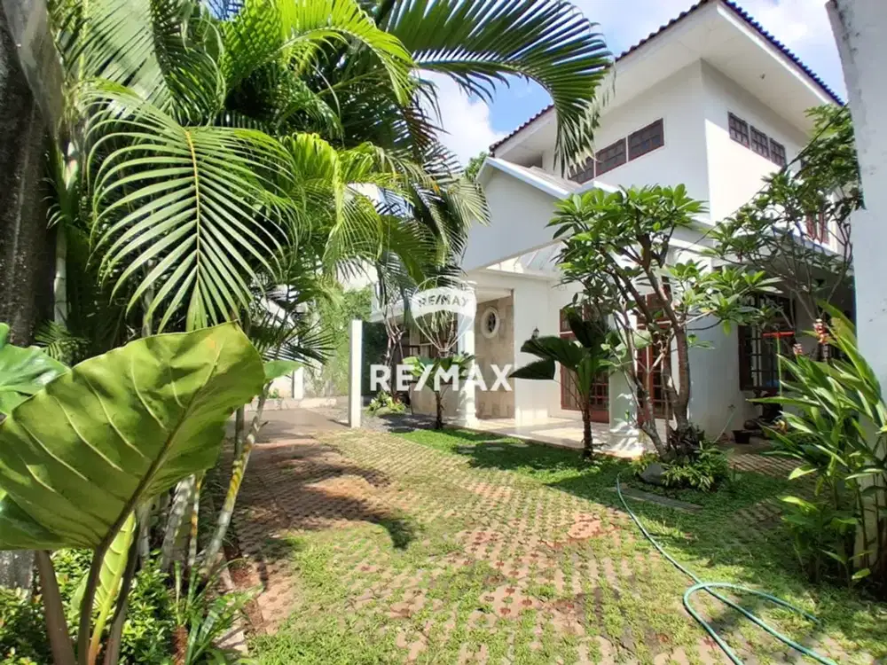 DISEWAKAN RUMAH BARU RENOVASI DI CILANDAK BARAT JAKARTA SELATAN