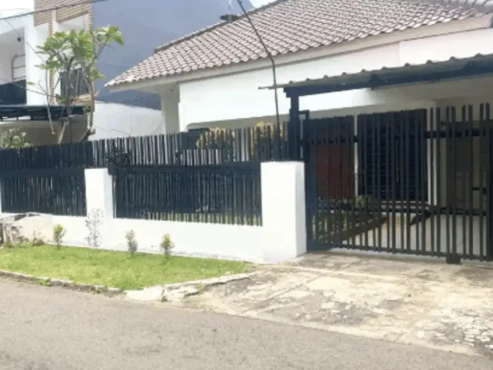Dijual Rumah Pulomas Tanah Mas Siap Huni Jakarta