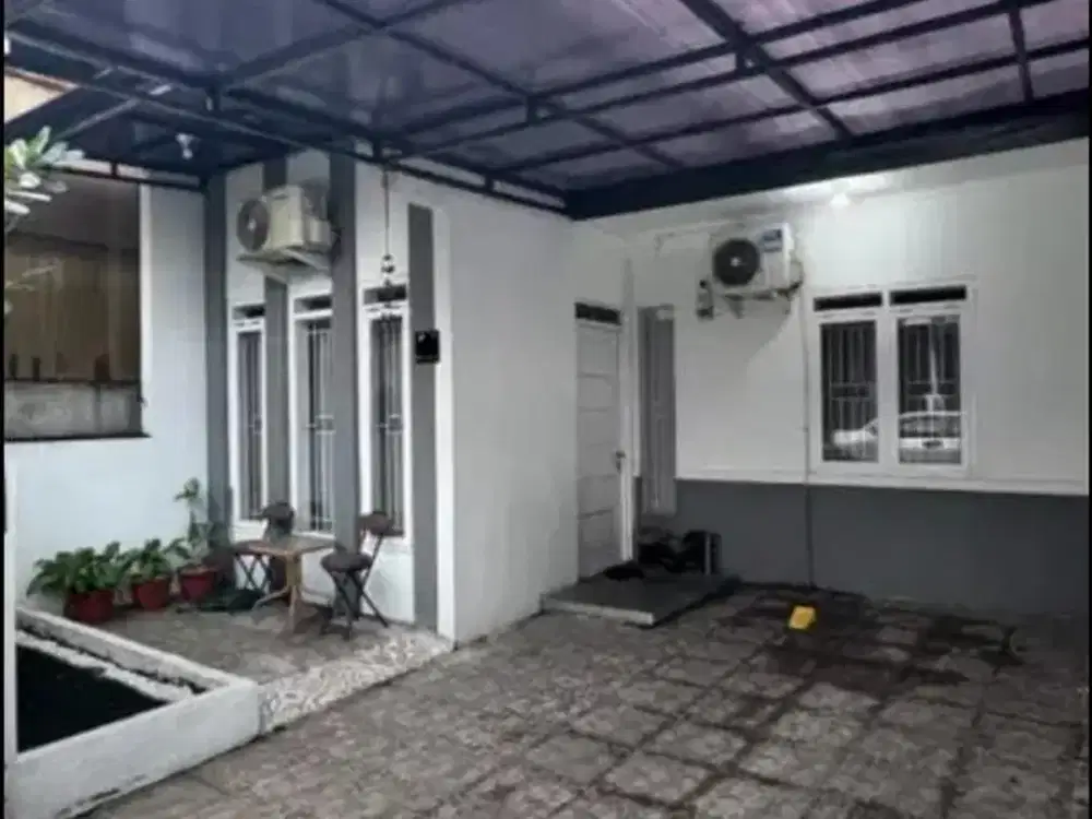 Rumah nyaman Dijual Di Kiara Sari Kota Bandung