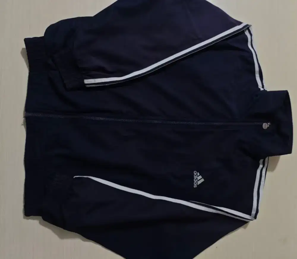 Jaket Tracktop Adidas Nevy