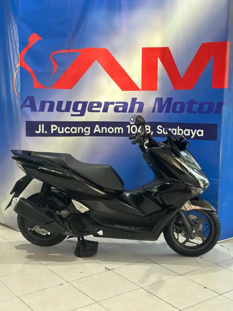 KM 8 RIBU - HONDA PCX 160 Cbs Smartkey 2025 ok