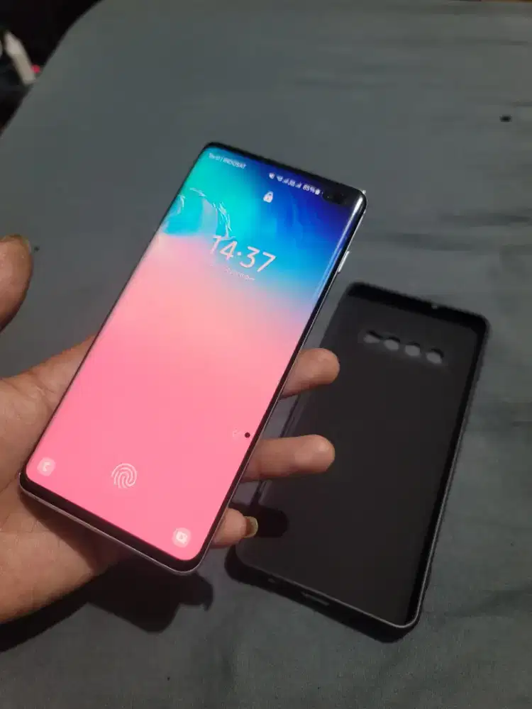SAMSUNG S10+ (plus) SEIN 8/128GB Normal semua niti aja PAMULANG UNPAM