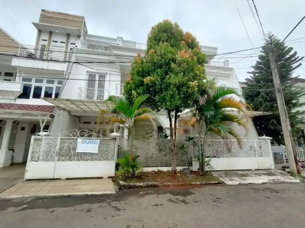 Dijual Cepat Rumah Di Jl. Flamingo, Bintaro Sektor 9 Tangerang Selatan
