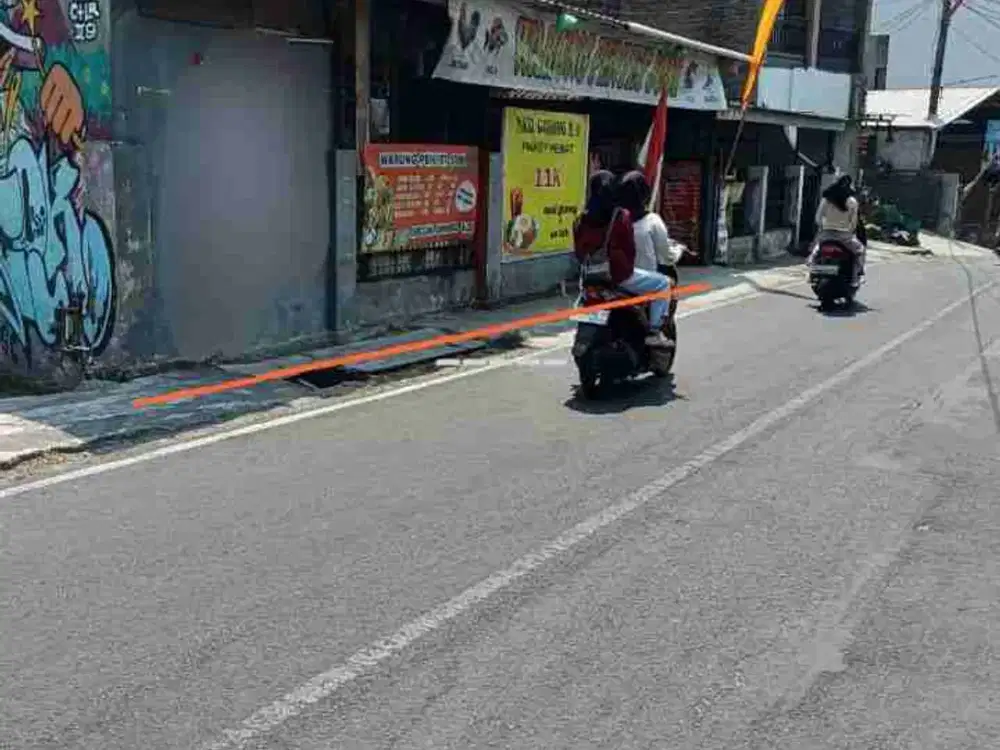 ruang usaha hitung tanah dekat kampus isi uns Jebres Surakarta