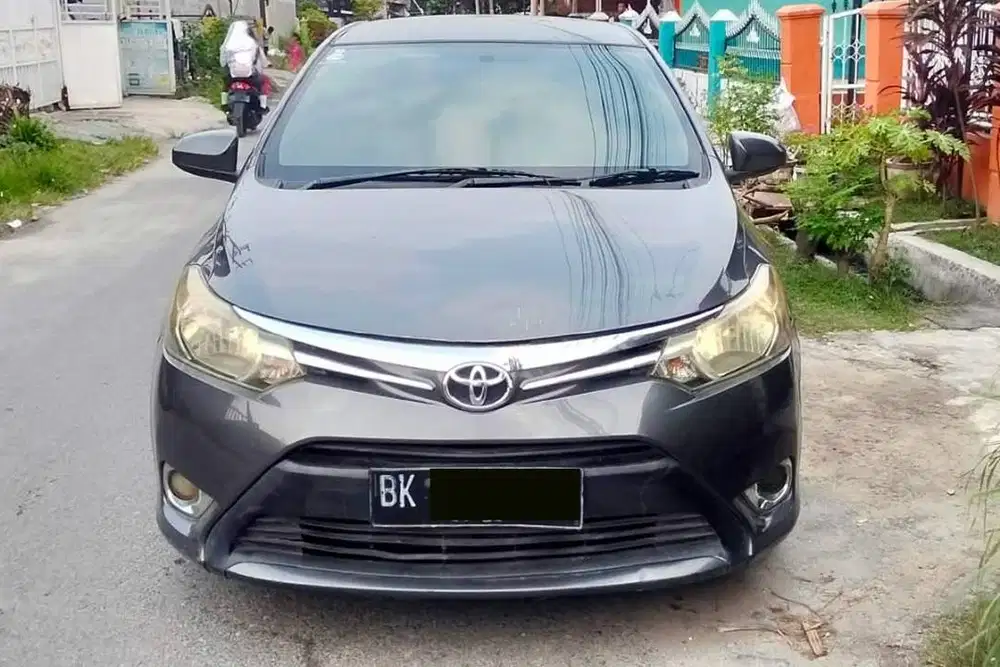 Jual Toyota Vios Limo Gen 3 Tahun 2013 Full Upgrade