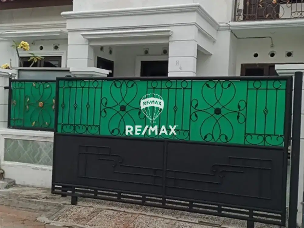 DIJUAL RUMAH 3 LANTAI - MENDUT REGENCY BANYUWANGI