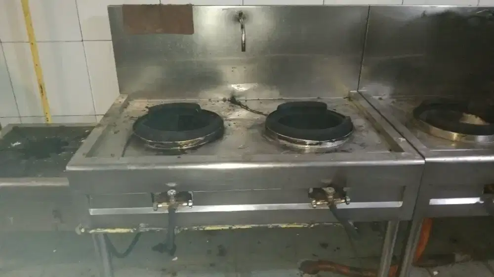 Jual cepat kompor 2 tungku bekas resto