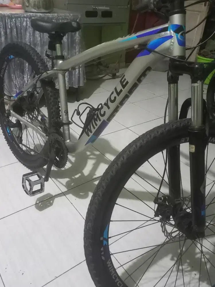 Sepeda mtb wim cycle storm alloy uk ban 27,5