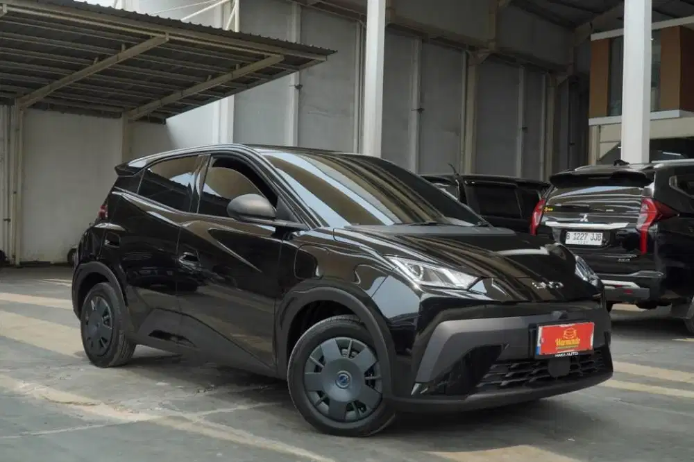 BYD ATTO 1 Standart Matic Tahun 2026 Hitam KM 600 Like New