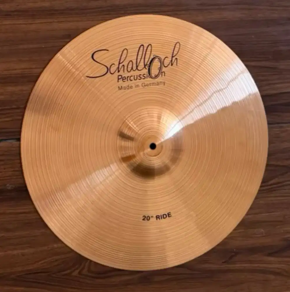 Cymbal schalloch ride 18 dan Hihat schalloch 14 made in Germany