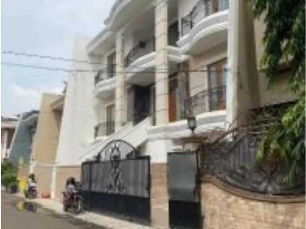 Dijual Rumah Strategis di Sunter Jaya, Tanjung Priok, Jakarta Utara