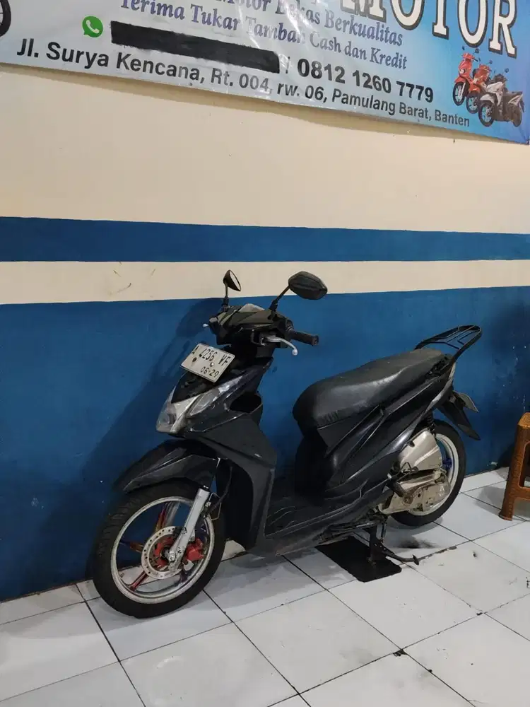 [DIJUAL] HONDA BEAT FI 2014 SIAP PAKAI