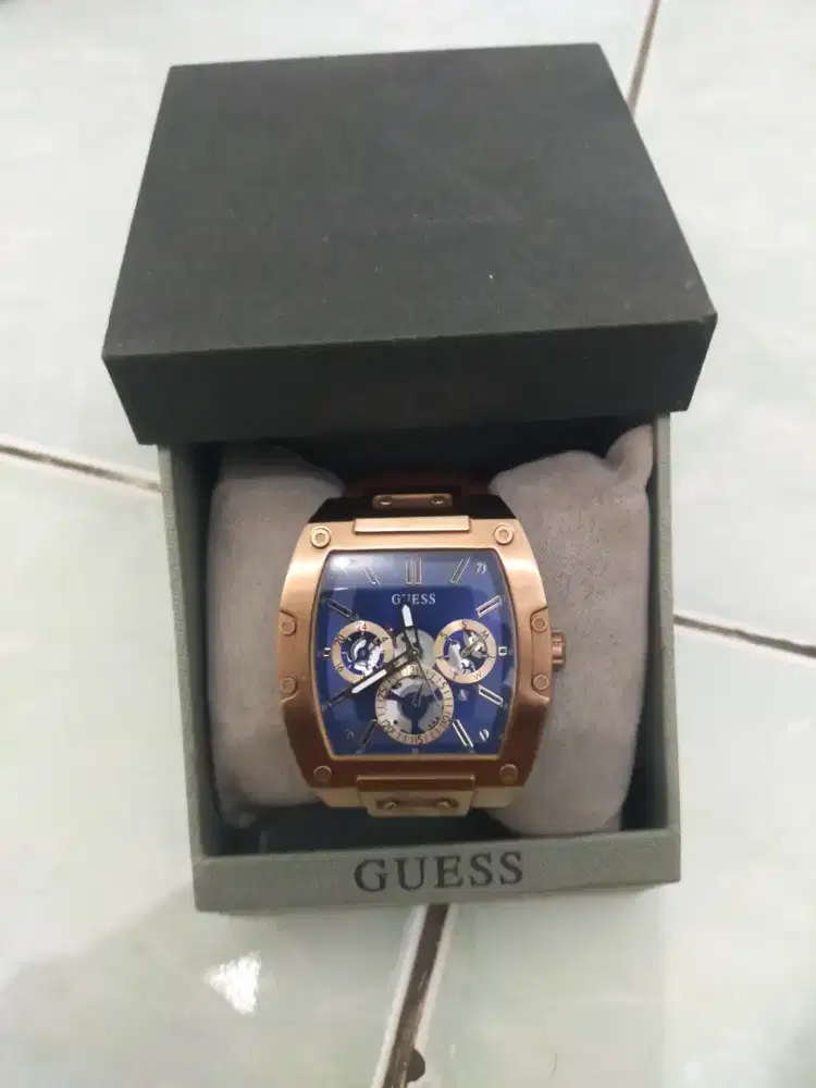 guess watch phoenix