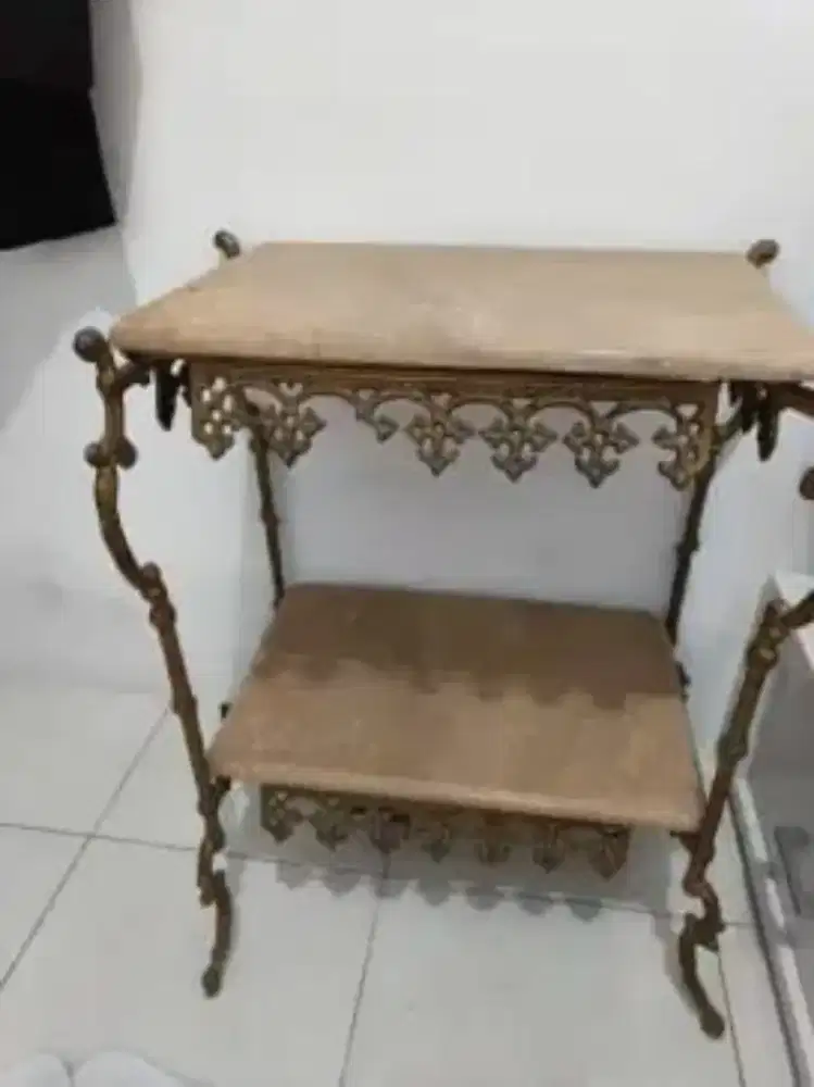 Meja susun marmer cocok bt tempat minum dan snake untuk ruang tamu