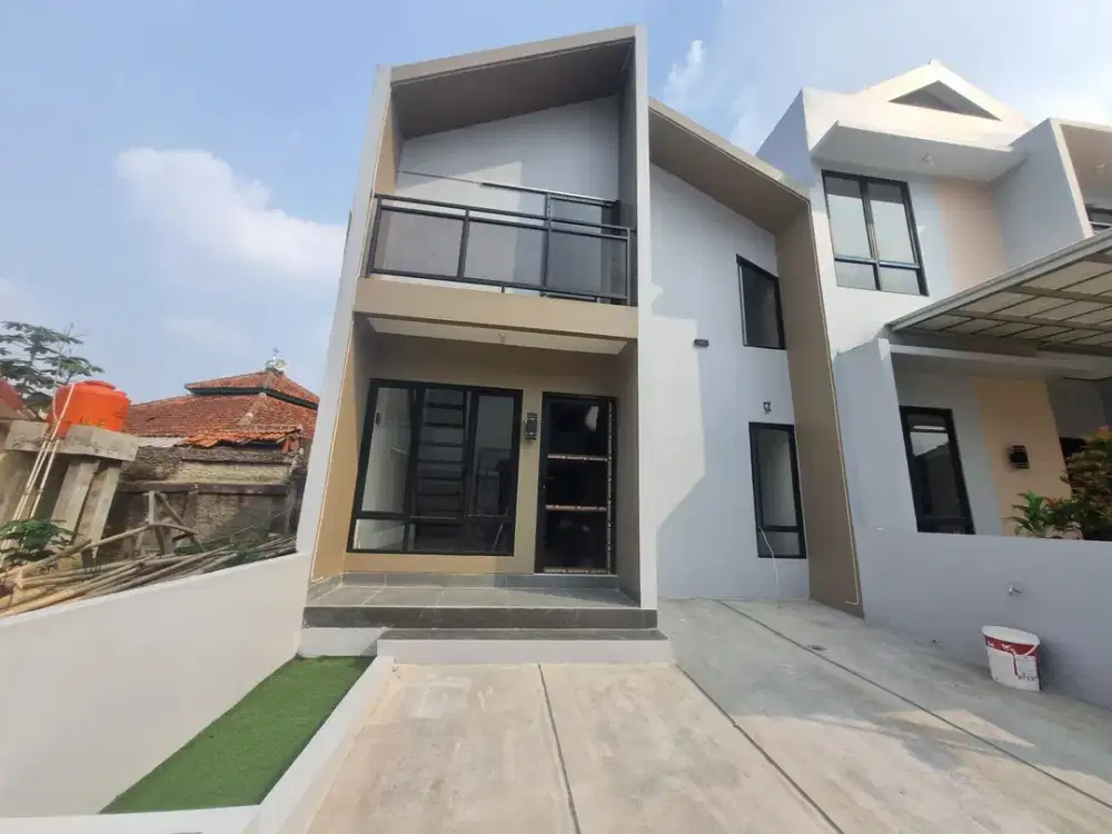 Rumah Terawat 16 Menit ke Stasiun Depok 2 Kamar Hadap Selatan J-55597