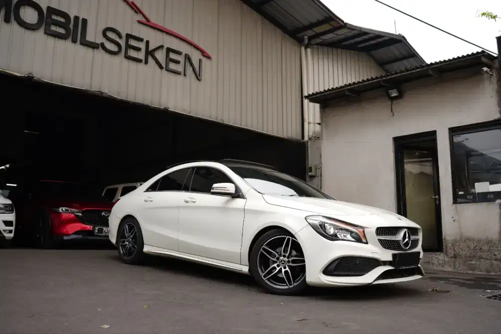 Mercedes Benz CLA200 2017/2018 (D) Sunroof Panoramic
