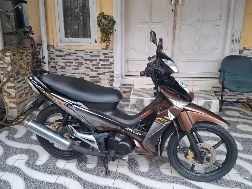 Honda Supra X 125 plat T