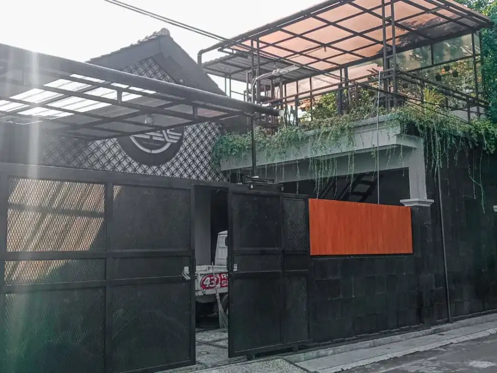 Rumah dijual di Gedongan Colomadu bangunan bagus dekat Airport Adisumarmo Solo