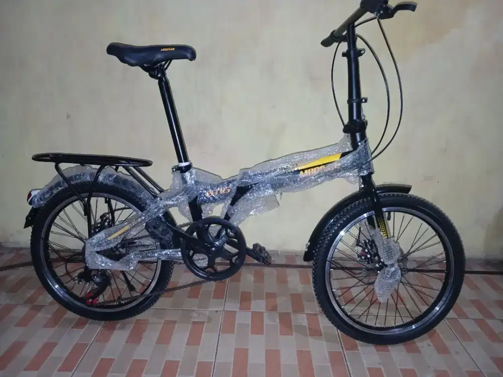 Sepeda lipat morison uk 20 like new