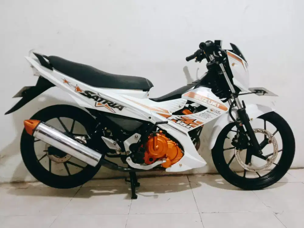 Suzuki satria fu