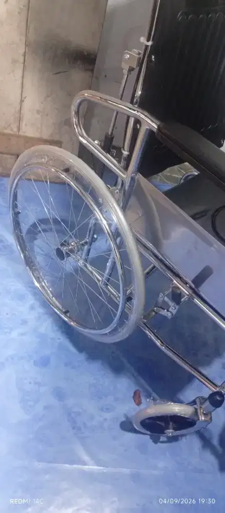 Dijual kursi roda 3in1 mrek gea medical