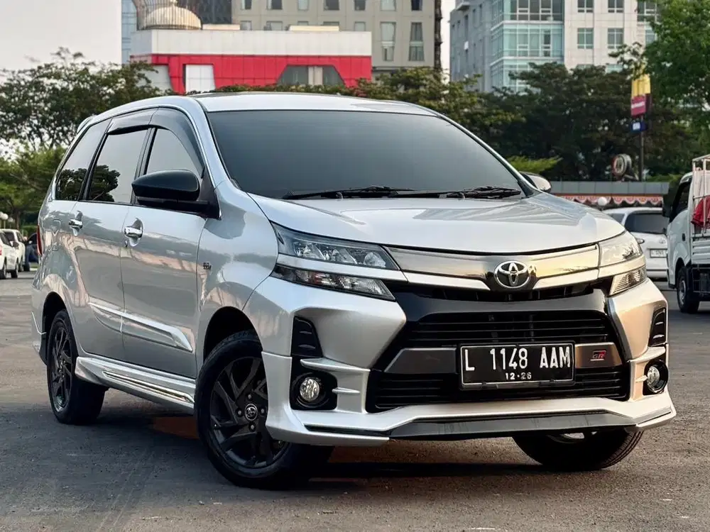TOYOTA AVANZA VELOZ GR 1.5 M/T 2021 LIMITED LAST GEN RWD LIKE NEW