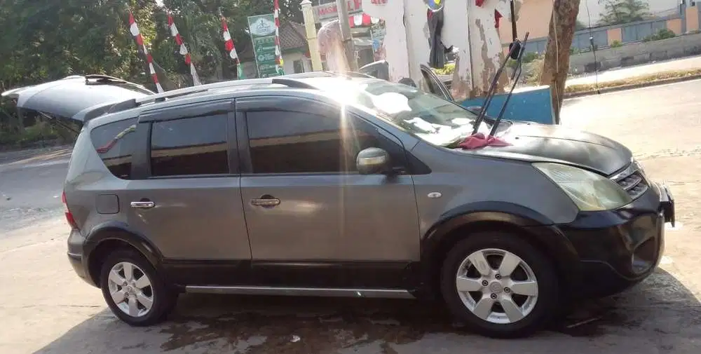 Nissan Grand livina 2008 Bensin