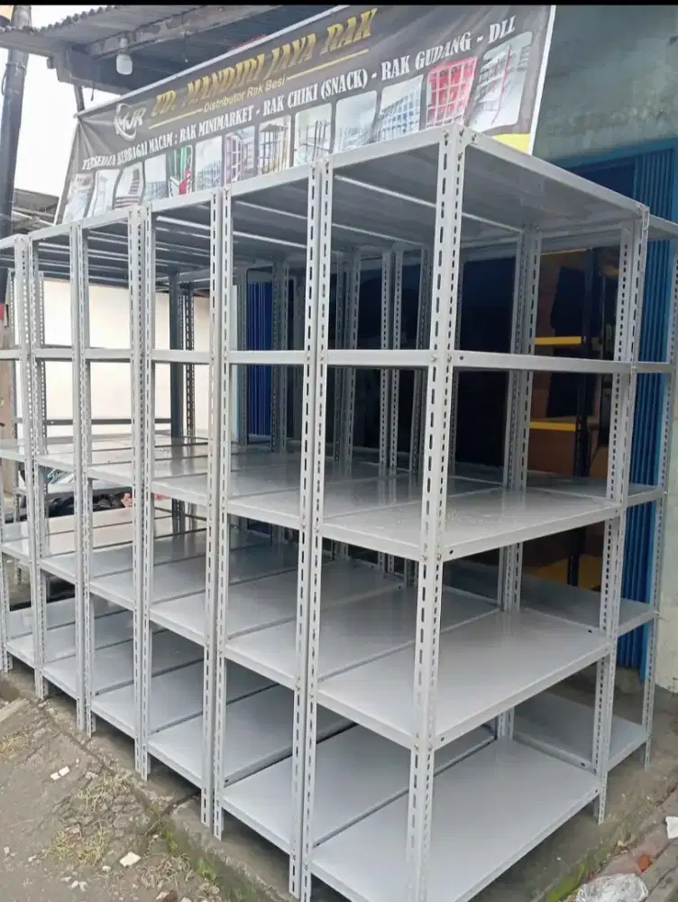 Rak besi multifungsi