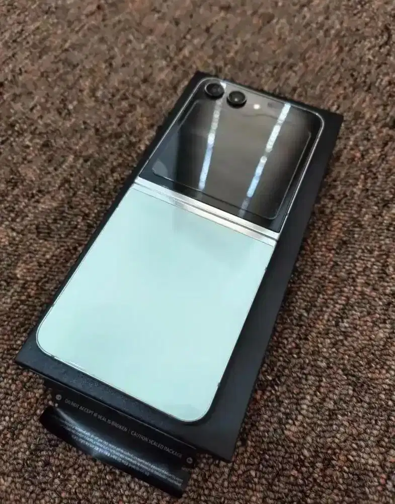 Samsung Galaxy Z Flip 5