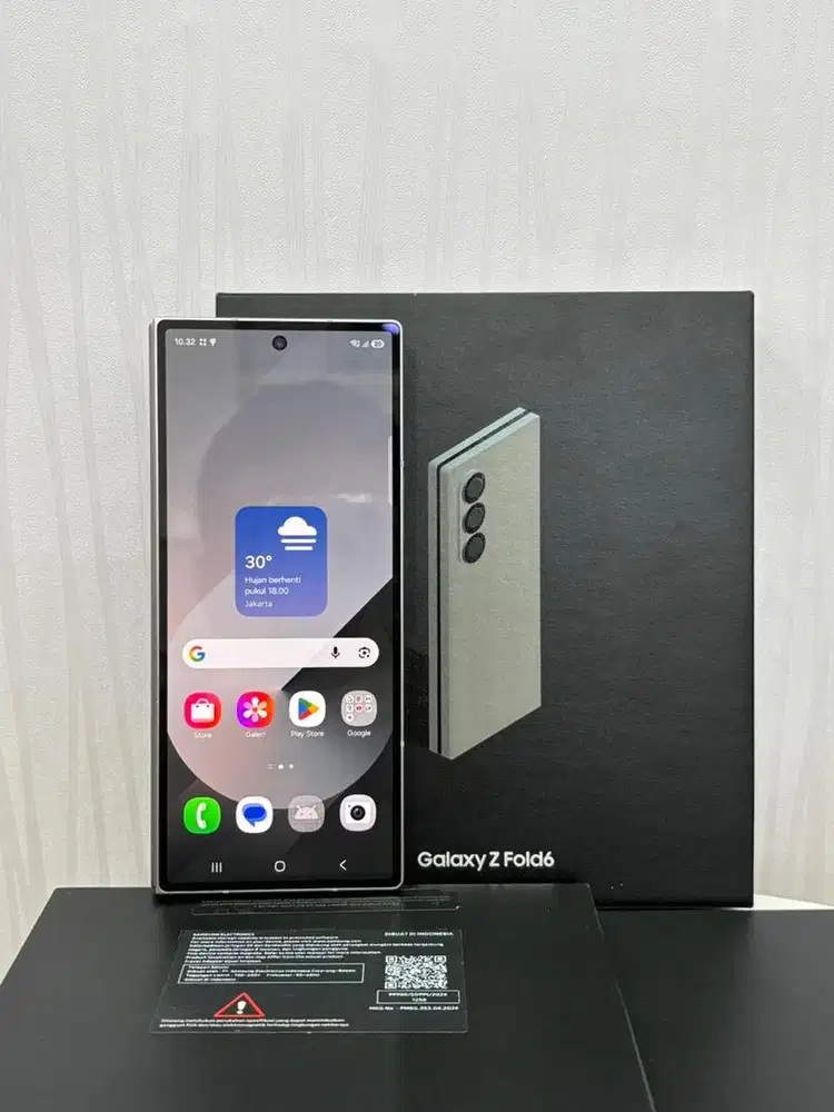 Samsung Z Fold 6 12/512GB Silver Shadow Mulus Garansi Resmi Ex Sein