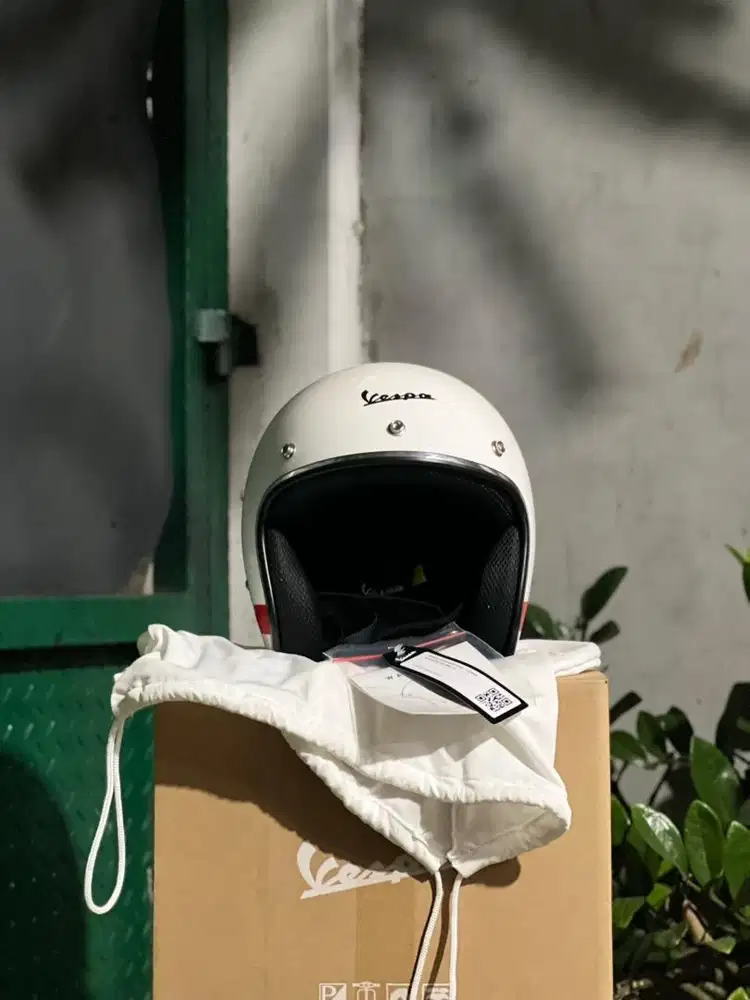 Helm Vespa Nation Original Piaggio Fullset