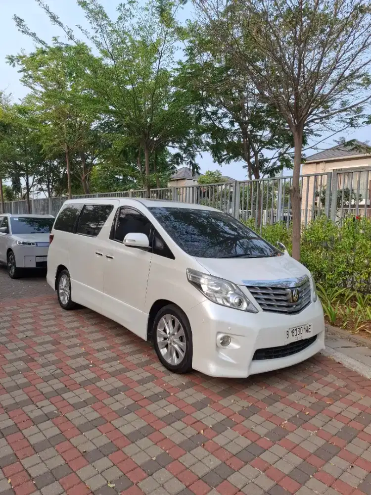 Alphard S Premium Sound 2009 istimewa