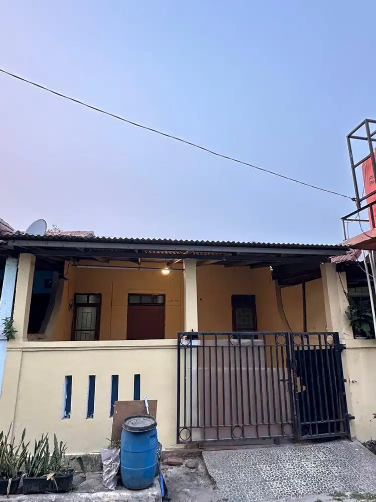 DI KONTRAKAN / DI JUAL RUMAH SIAP HUNI BEBAS BANJIR