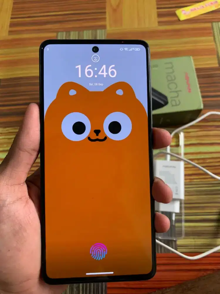 HP Advan Macha 5G