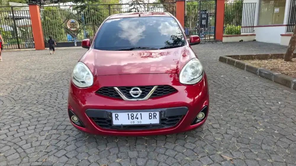 Nissan March Manual 2015 plat R tangan pertama dari baru