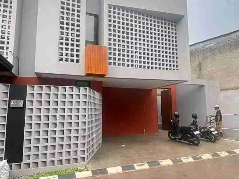 jual cepat rumah di komplek Billymoon jakarta timur