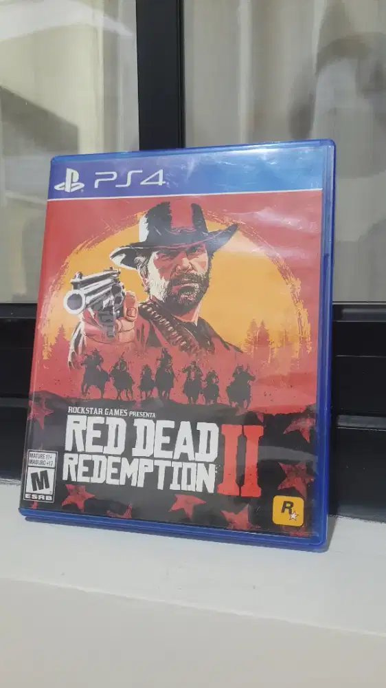 Di jual kaset ps4 , pemakain pribadi