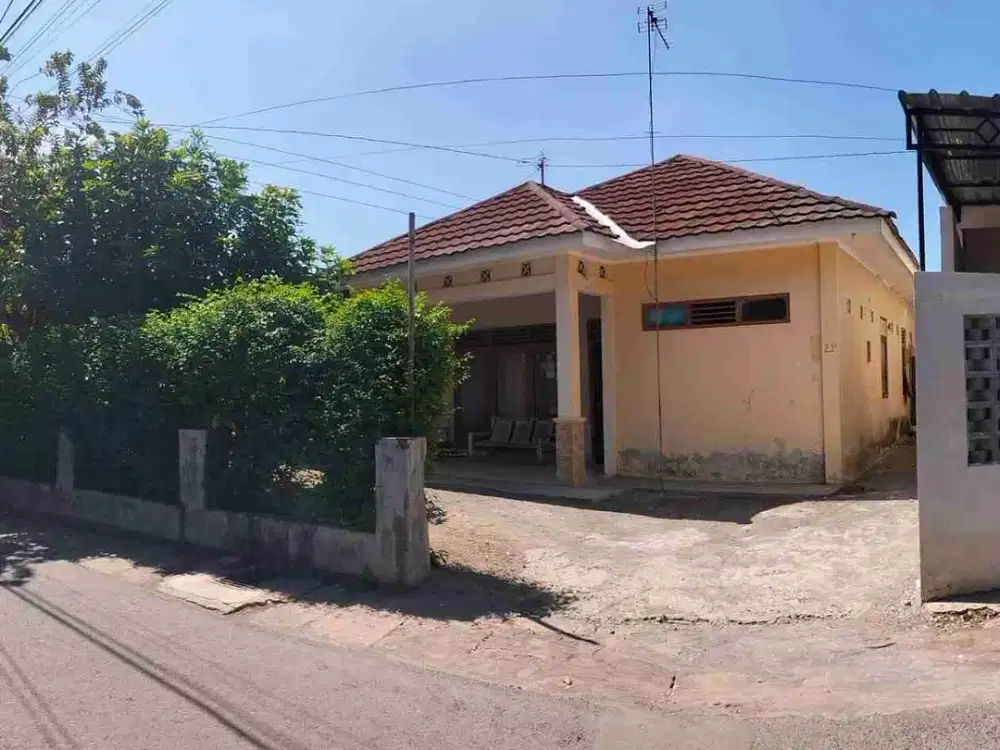 Rumah Hook 2 Muka dkt INTIS School Kota Jogja daerah Rejowinangun