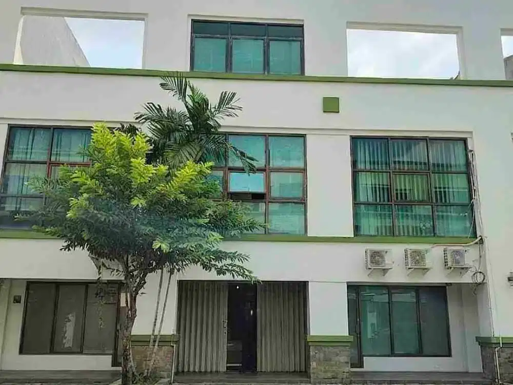 Ruko Siap Usaha Surabaya Barat 3 lantai