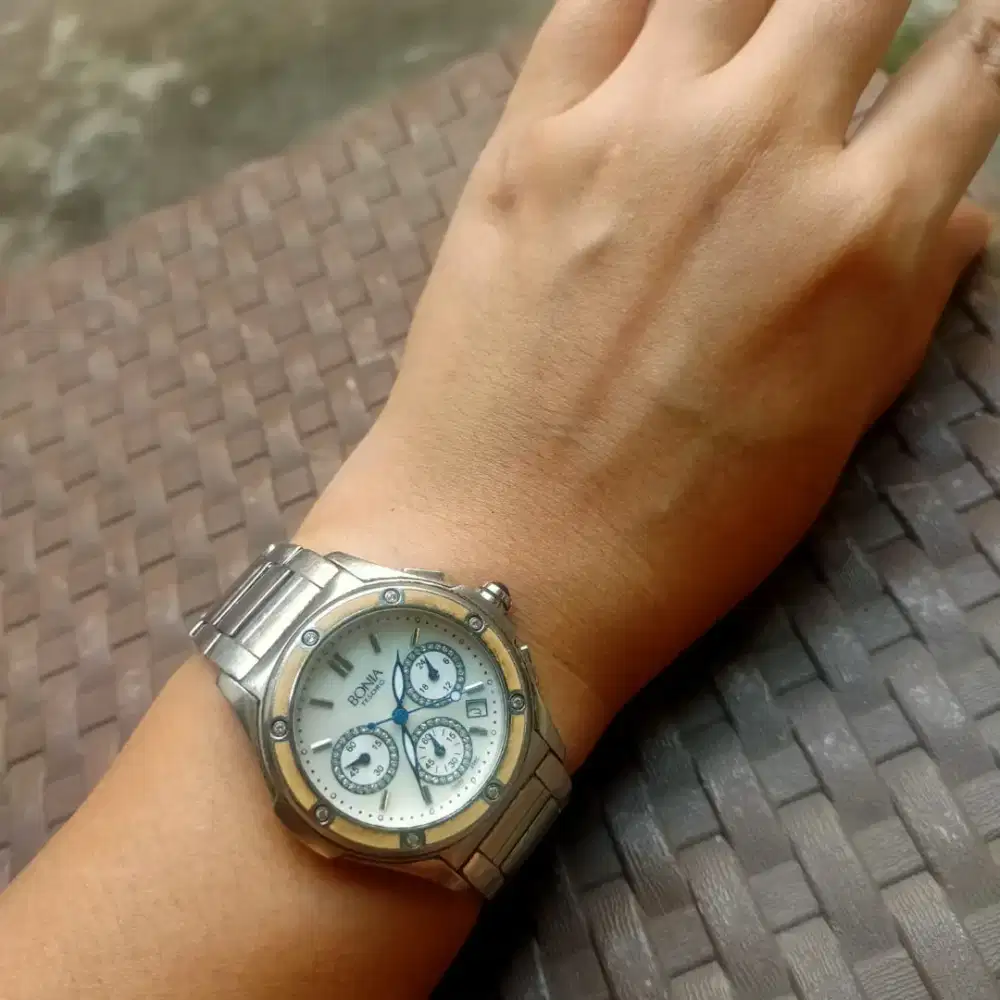 Dijual Jam Tangan Bonia Original
