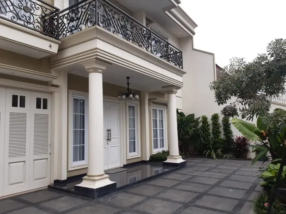Dijual/Disewakan Rumah Mewah Kemanggisan Kebun Jeruk, 2 Lantai, Full Furnished, 3 KT, Harga : Rp 8 M