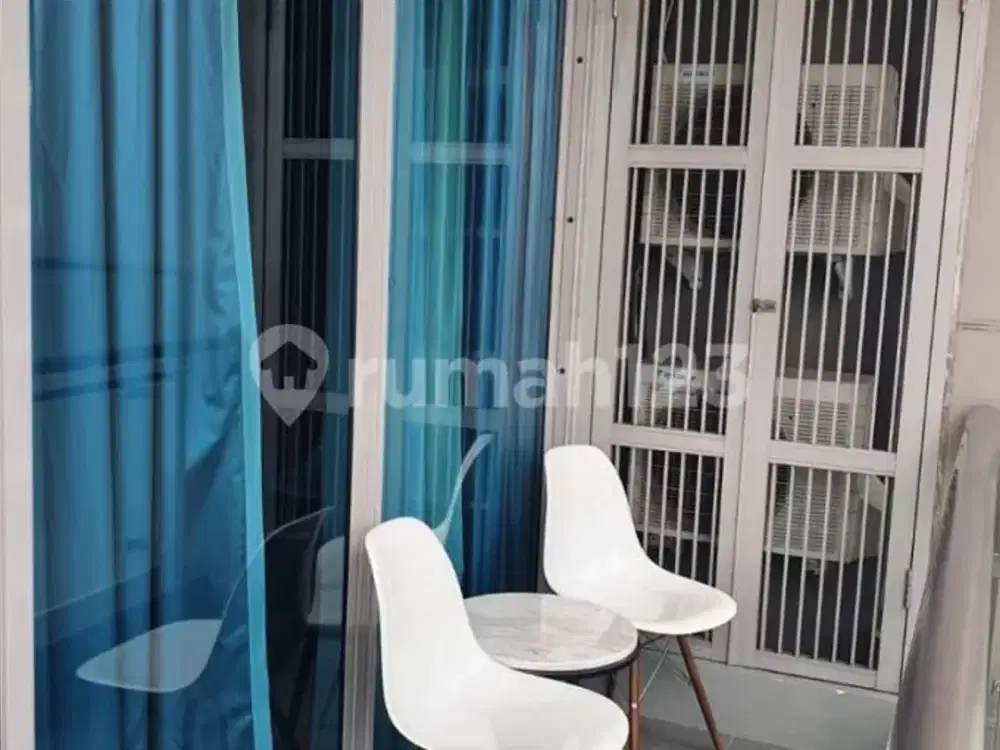 Dijual Apartemen Residence 8*Dijual Jl. Senopati , Kebayoran Baru Jakarta Selatan Luas 75 M2 1 Bedroom Tower 2 Lantai 50 ( Sekitar Lantai 30 kare