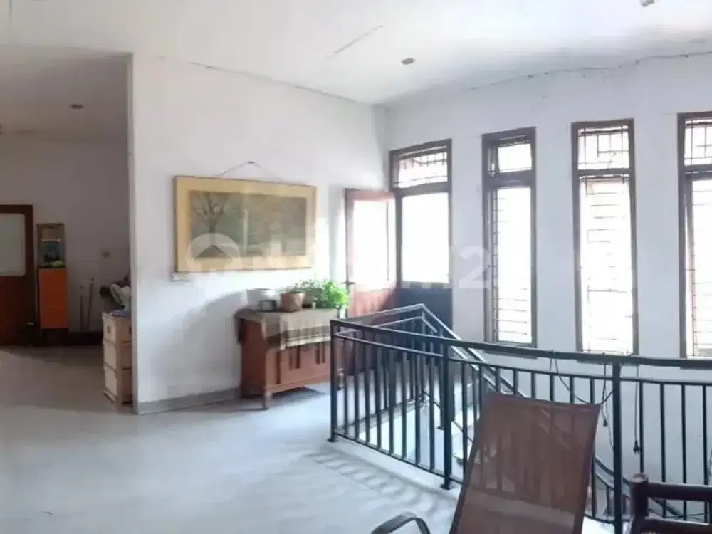 Dijual Rumah Tinggal + Kost*Rasamala, Menteng Dalam, Tebet, Jakarta Selatan*Lt : 320M2 ,Lb : 450M2 .3 Lantai, SHM Rmh Tinggal :Kt : 4 +2Km : 3 +2