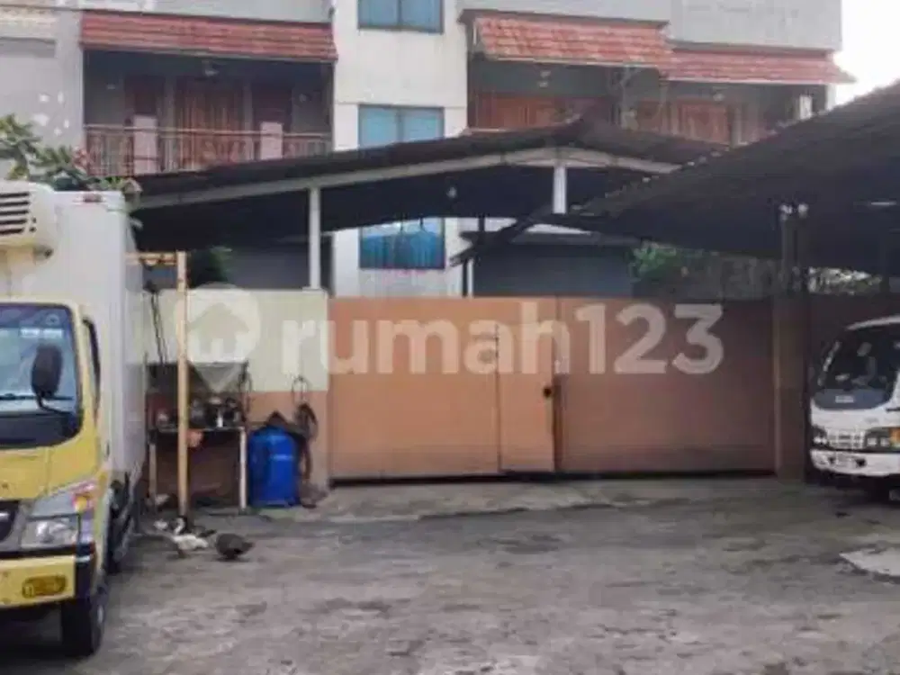 Dijual Jalan Cakung Raya LT 817Lb 700 (15× 20 2.5 Lt)Pjg 52 Pinggir Jln Bsr Smhcocok Utk Usaha Bengkel. Klinik. Showroom .Material Dll .