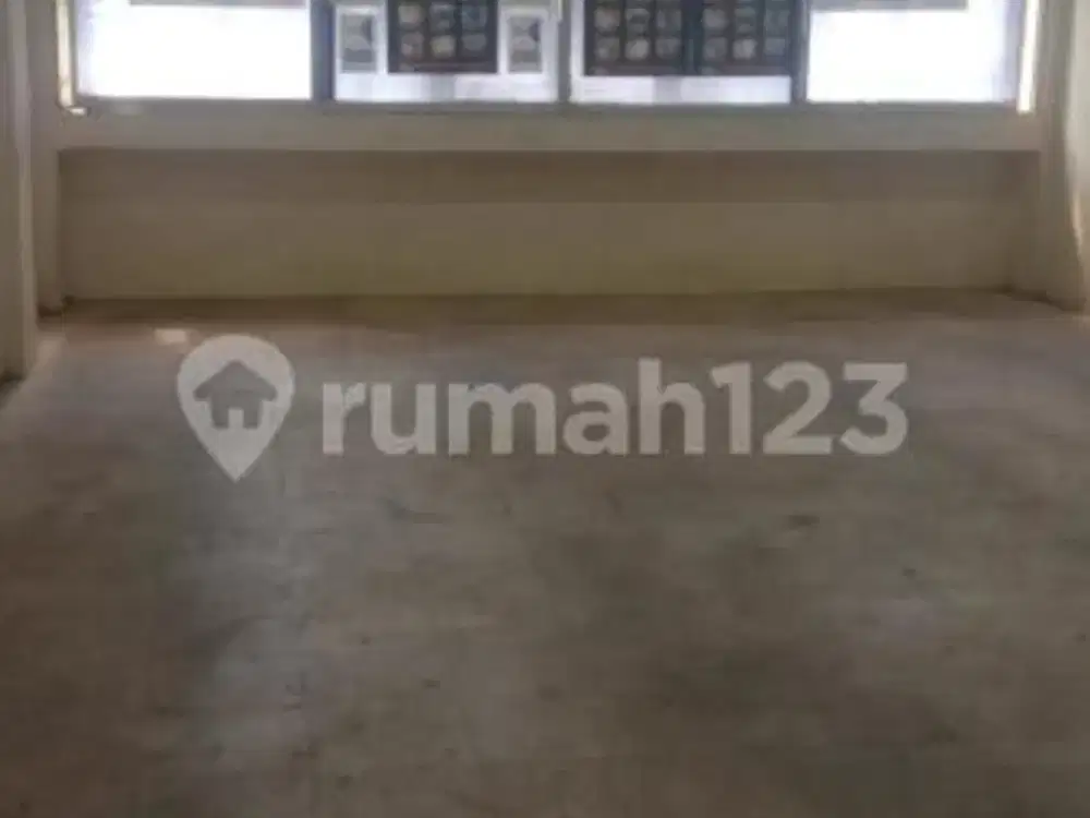 Disewakan Ruko Lokasi Strategis di Tamansari Raya