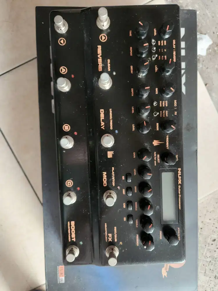 Efek Nux Trident Nme5
