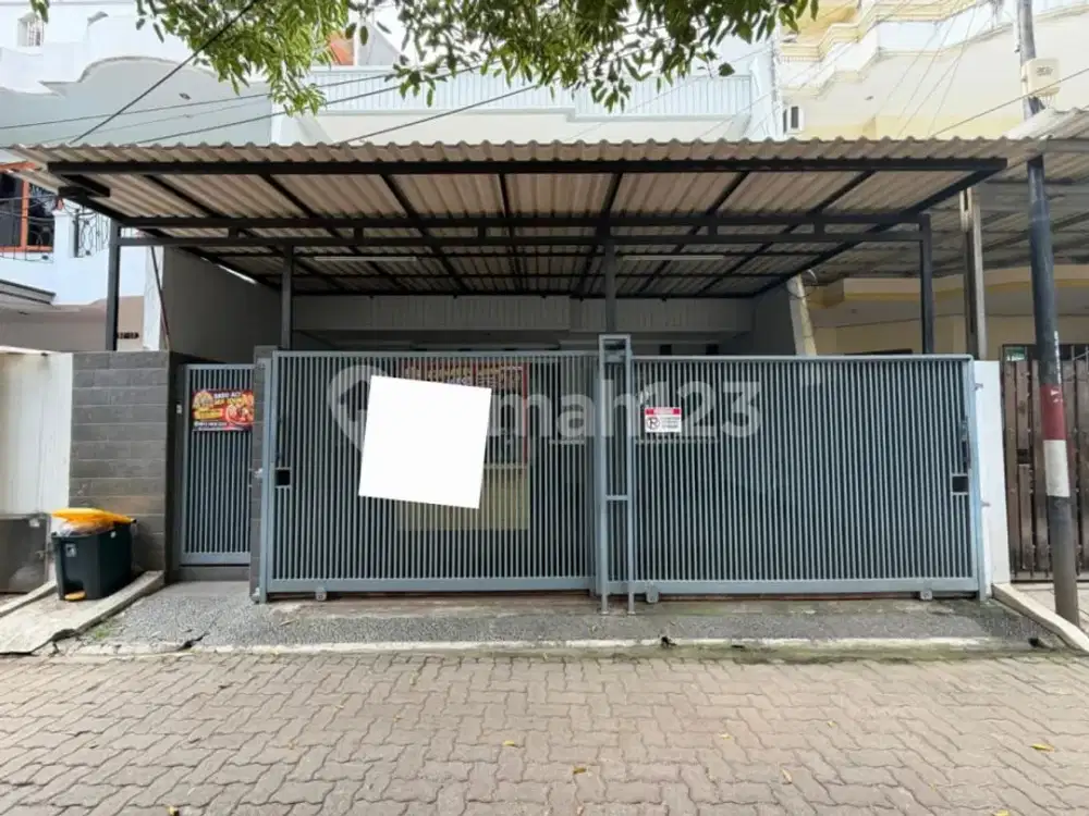 Jual Rumah di Danau Indah Rumah 2 1/4 Lantai.luas 110M 8X14,4 Kmr Tidur2 Kmr Mandi.1 Kmr Tidur Pembantu,1 Kmr Mandi Pembantupln 5500 Watt Pam,Shm